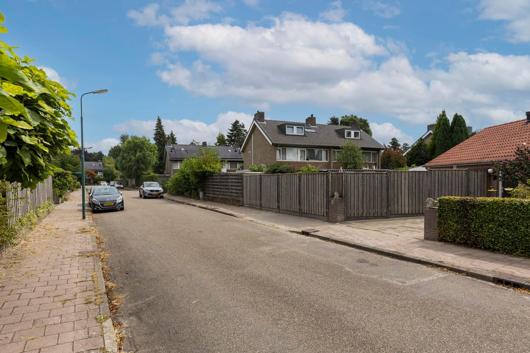 Photo 32 of Wilhelminastraat 2