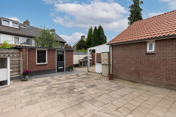 Photo 34 of Wilhelminastraat 2