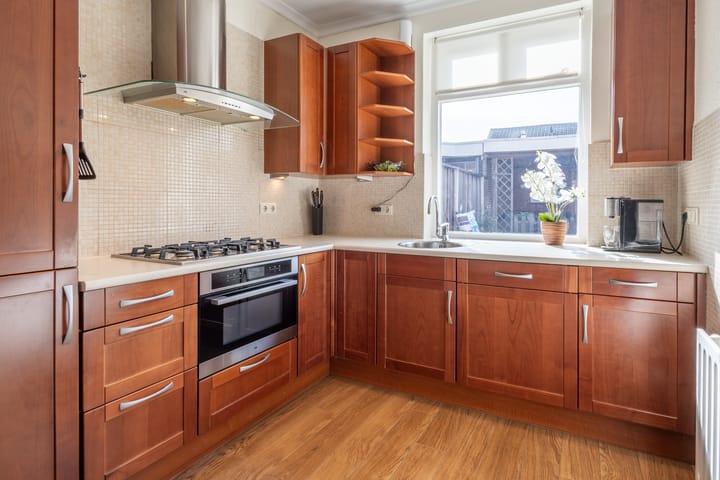 Foto 9 van Esdoornstraat 25