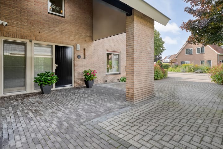 Foto 9 van Korhoen 33