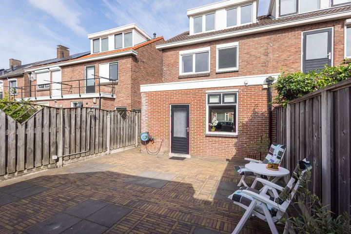 Foto 26 van Esdoornstraat 25