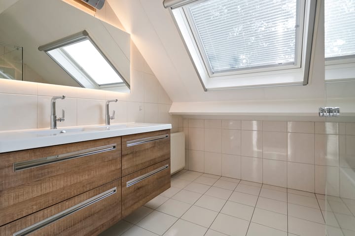 Foto 45 van Korhoen 33