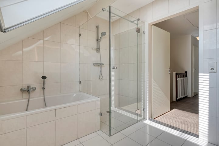 Foto 46 van Korhoen 33