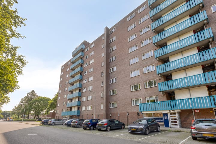 Photo 1 of Lauwerszeeweg 19