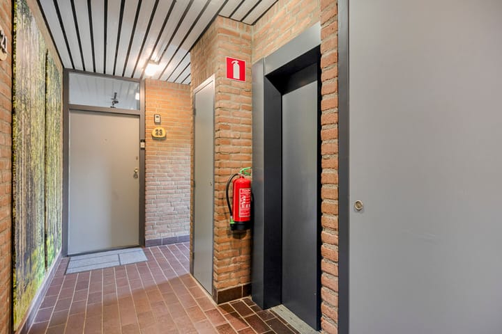 Foto 5 van Lauwerszeeweg 19