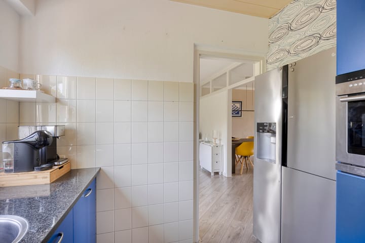 Photo 15 of Lauwerszeeweg 19