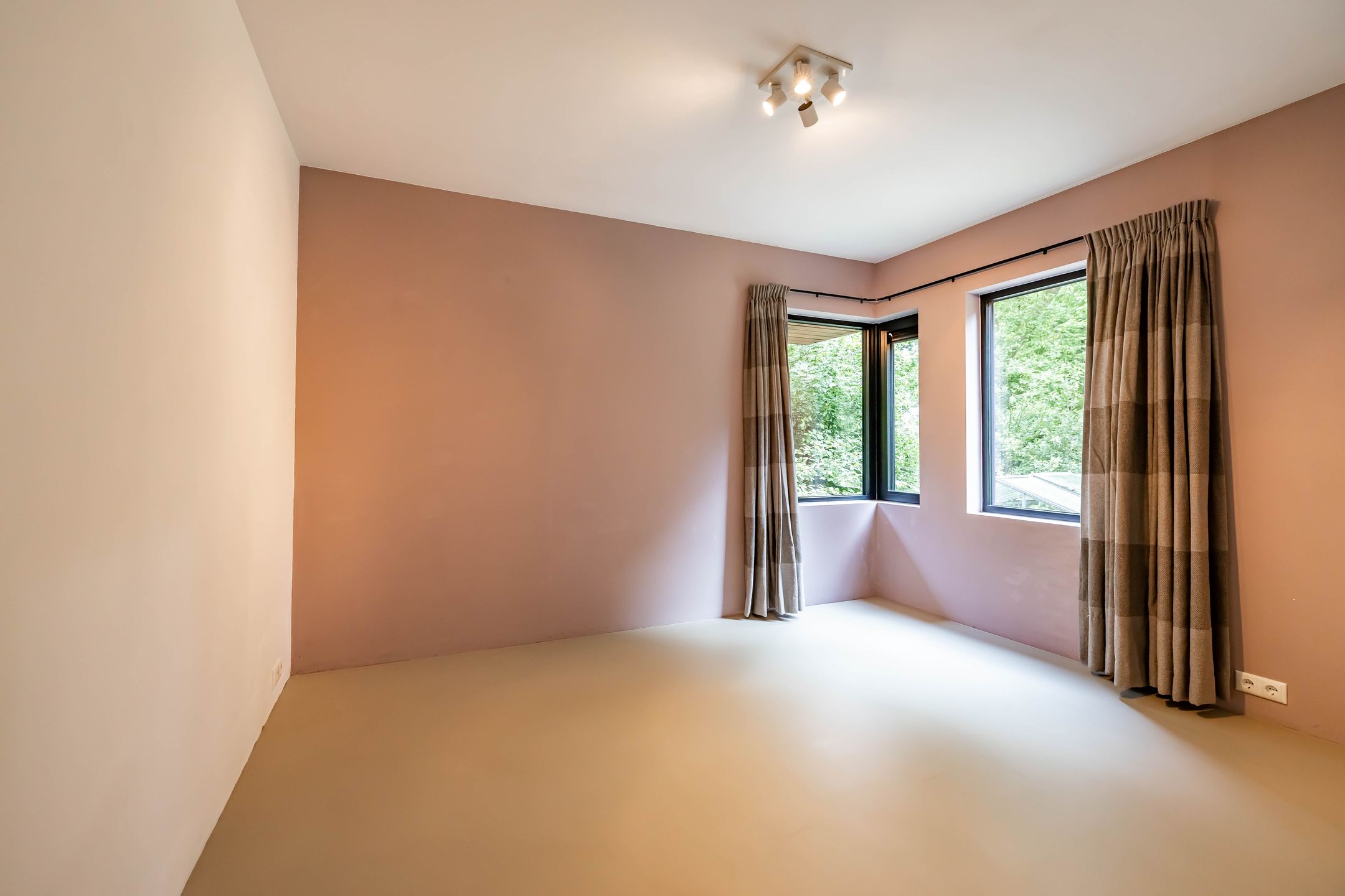 Photo 33 of van Mentadalaan 21