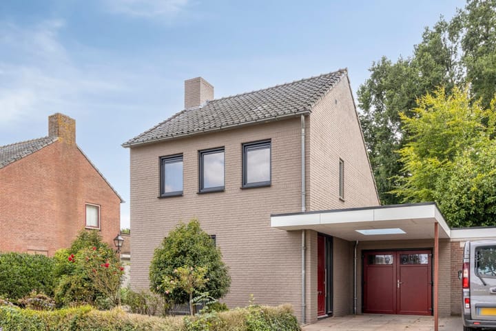 Foto 1 van Hofstraat 4