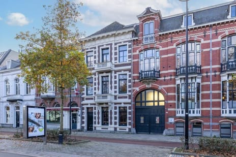 Spoorlaan 382