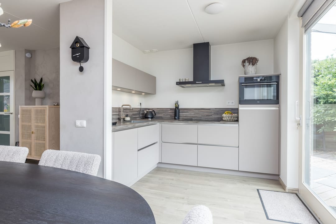 Photo 11 of Tenelenweg 147