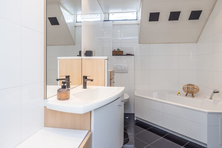 Foto 20 van Tenelenweg 147