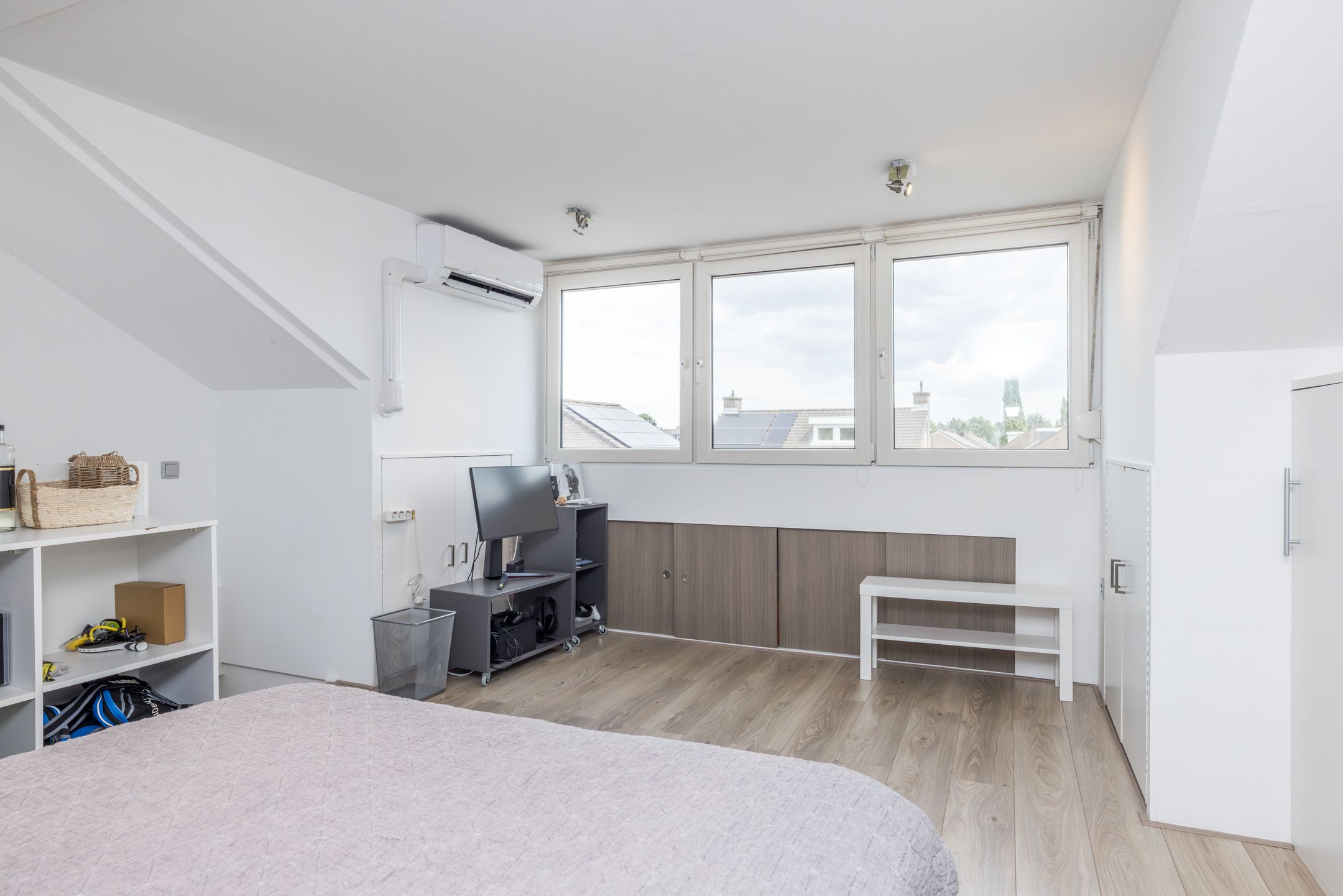 Photo 24 of Tenelenweg 147