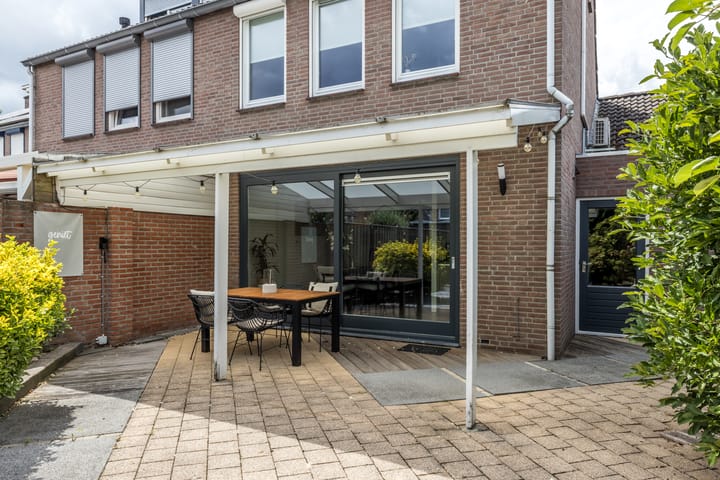 Foto 26 van Tenelenweg 147