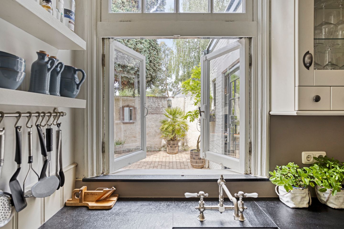 Foto 14 van Treurenburgstraat 30