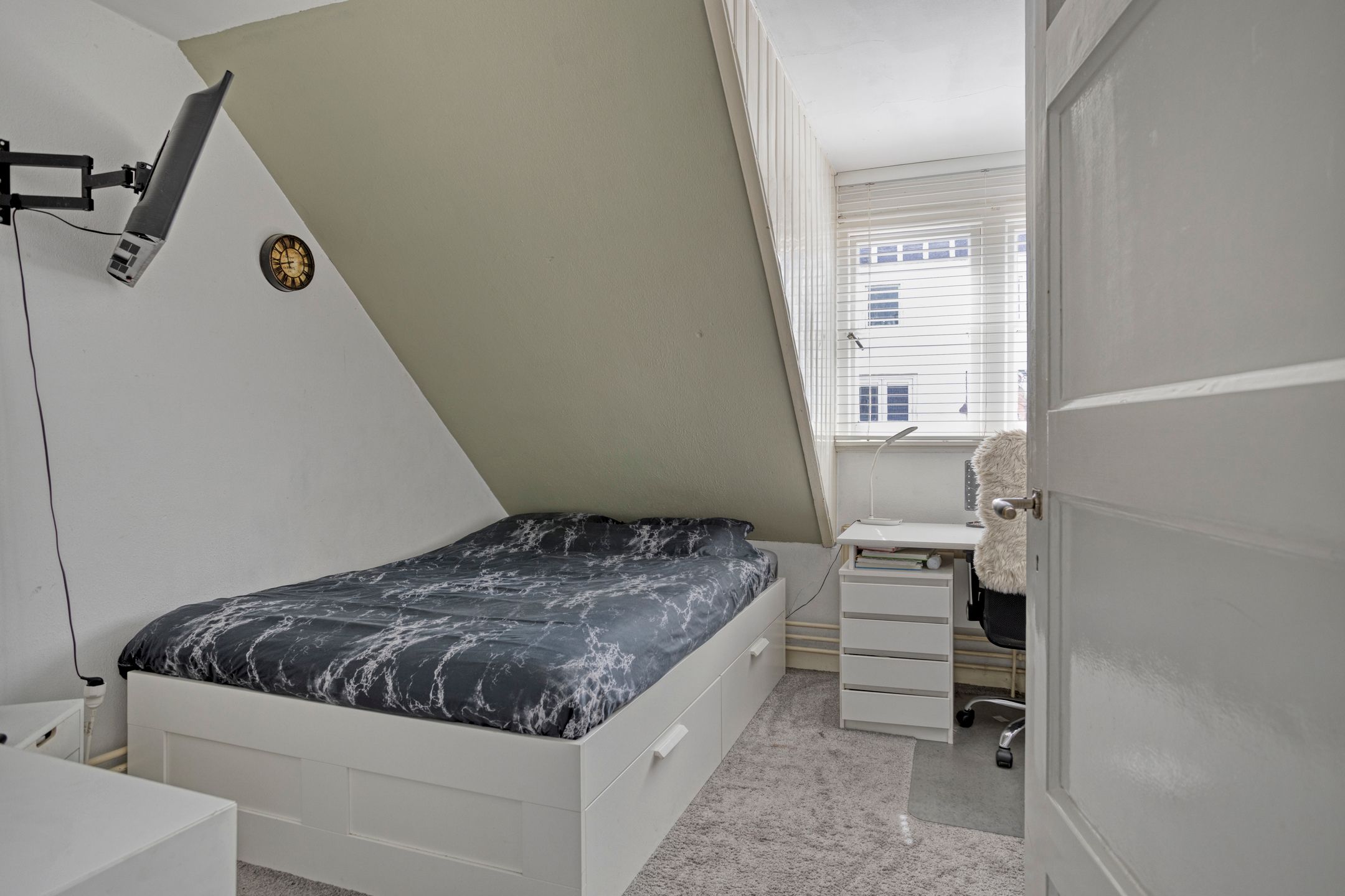 Foto 27 van Treurenburgstraat 30