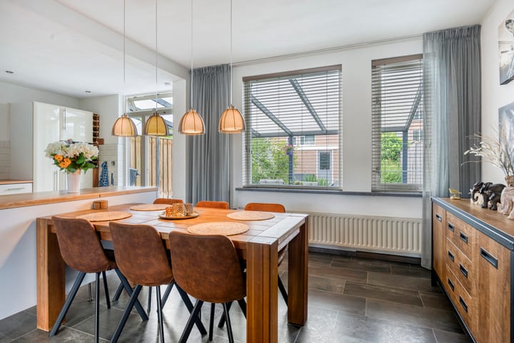 Foto 9 van Marseillelaan 102