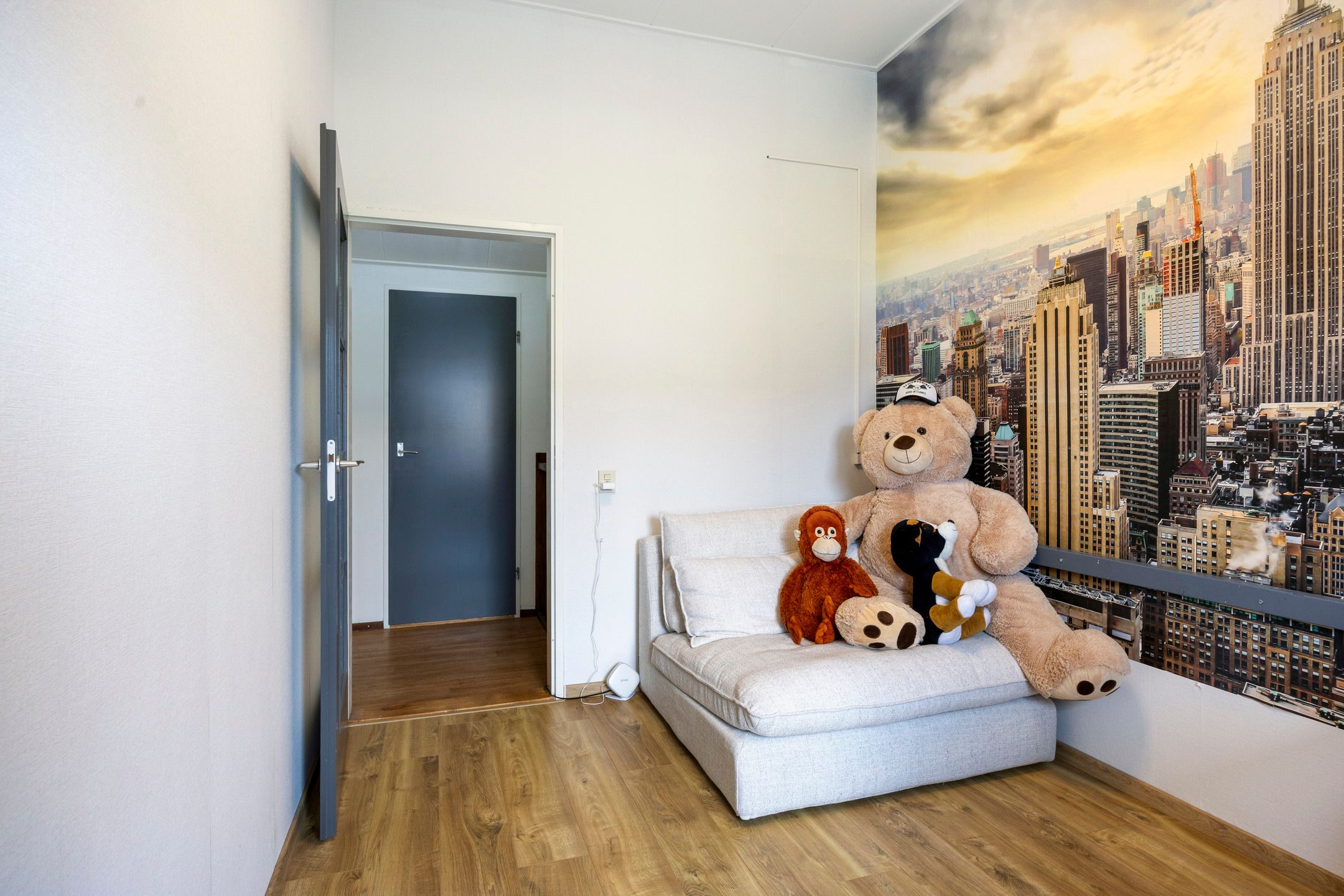 Foto 24 van Marseillelaan 102