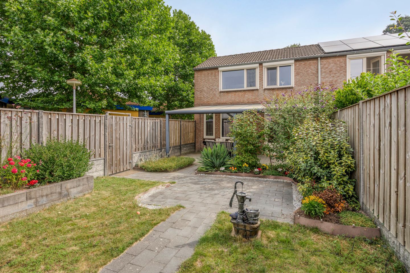 Foto 29 van Marseillelaan 102