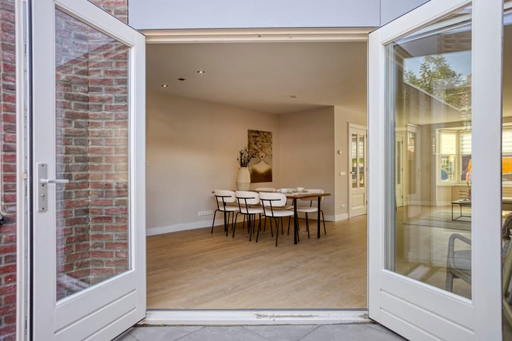 Foto 11 van Julianaweg 15