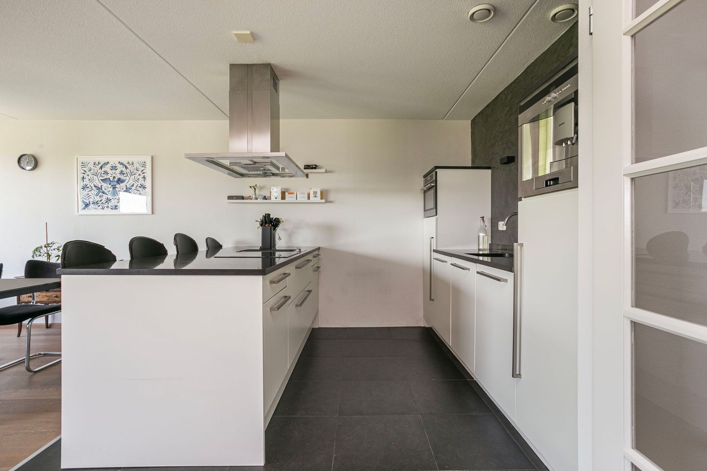 Foto 25 van Merelstraat 102