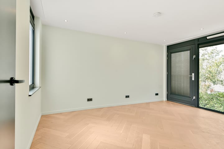 Foto 28 van De Muy 139