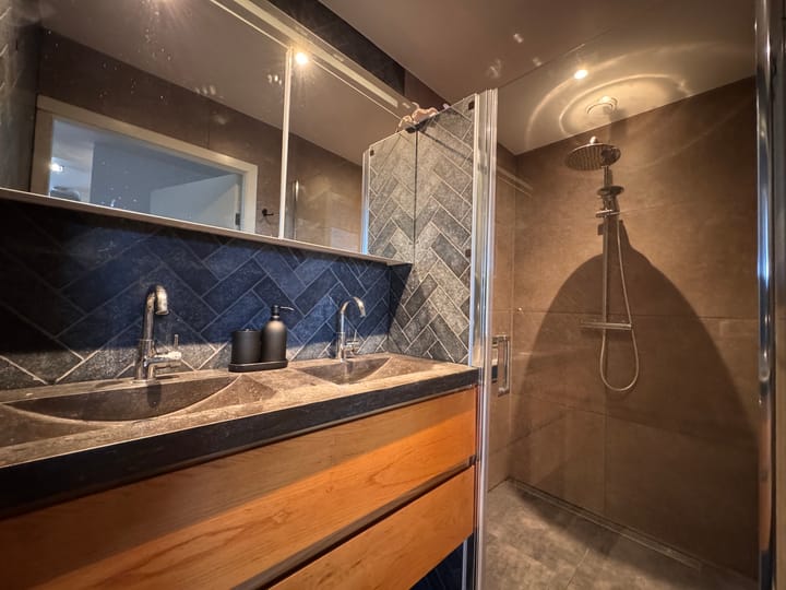 Photo 15 of Rodenburgstraat 69