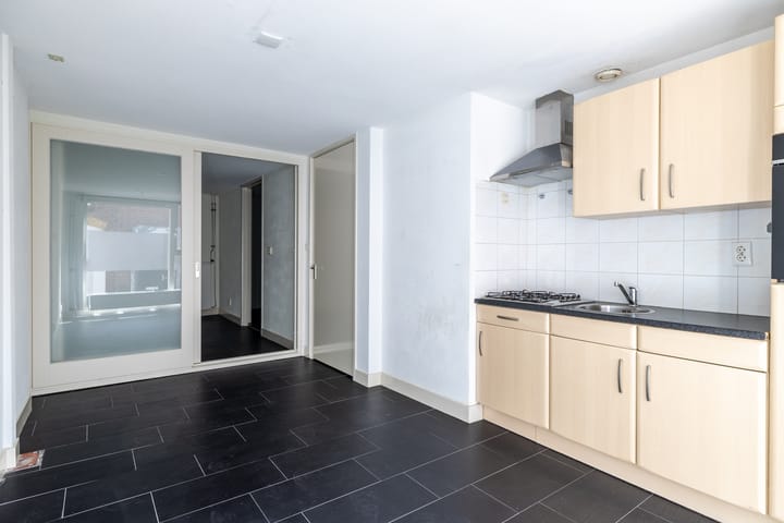 Foto 2 van Rozemarijnstraat 3