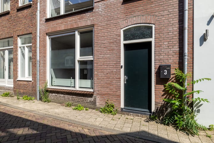 Foto 6 van Rozemarijnstraat 3