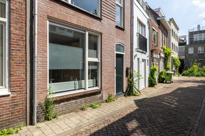 Foto 21 van Rozemarijnstraat 3