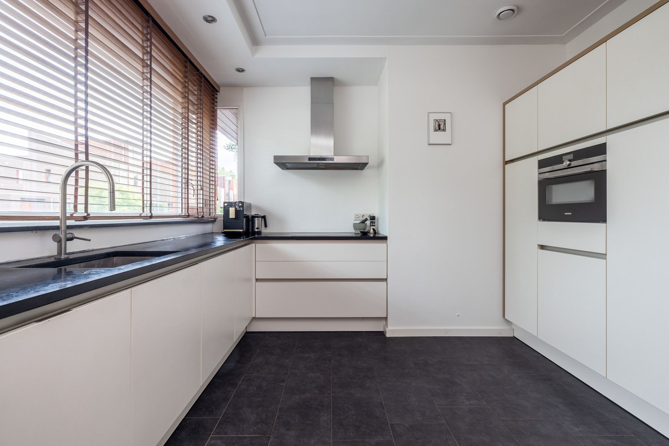 Foto 15 van Grasplein 1