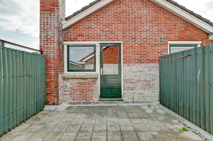 Foto 25 van M. de Klerkstraat 2