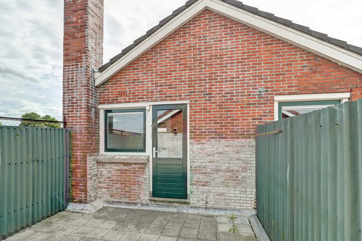 Foto 27 van M. de Klerkstraat 2