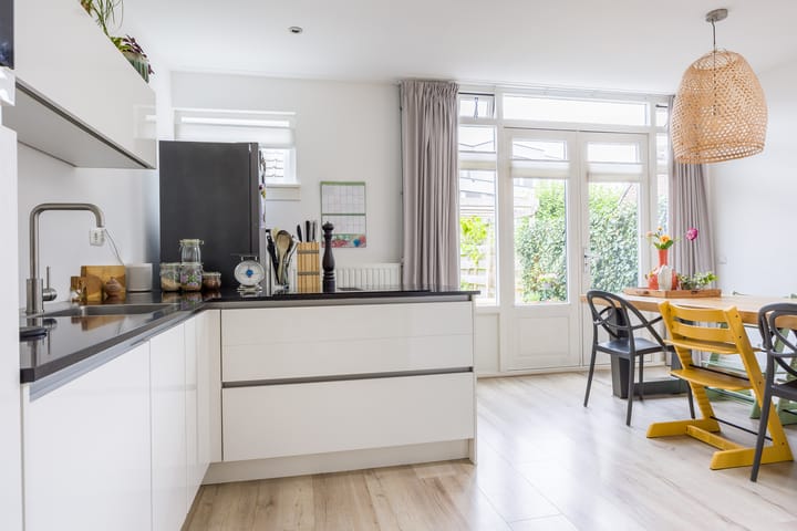 Photo 17 of Wezenlaan 56