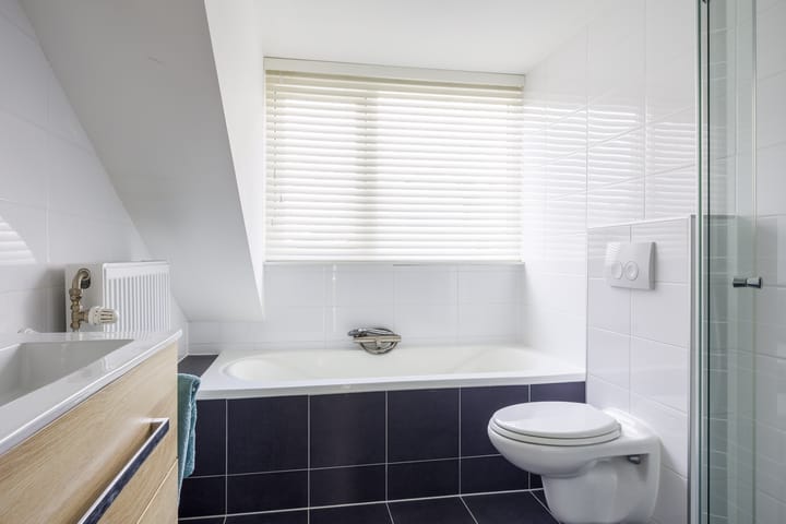 Photo 31 of Wezenlaan 56