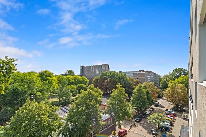 Foto 28 van Roland Holstlaan 816