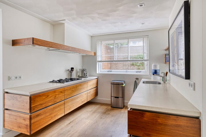 Foto 11 van Van Veldekestraat 2