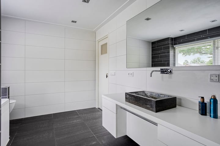 Foto 33 van Van Veldekestraat 2