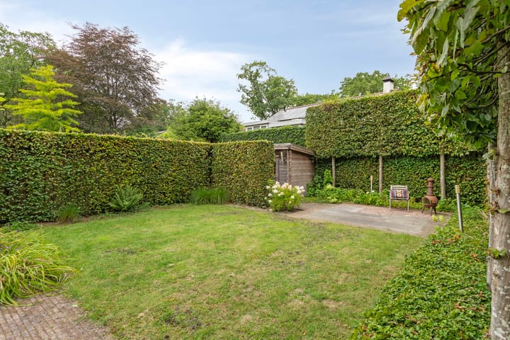 Foto 43 van Van Veldekestraat 2