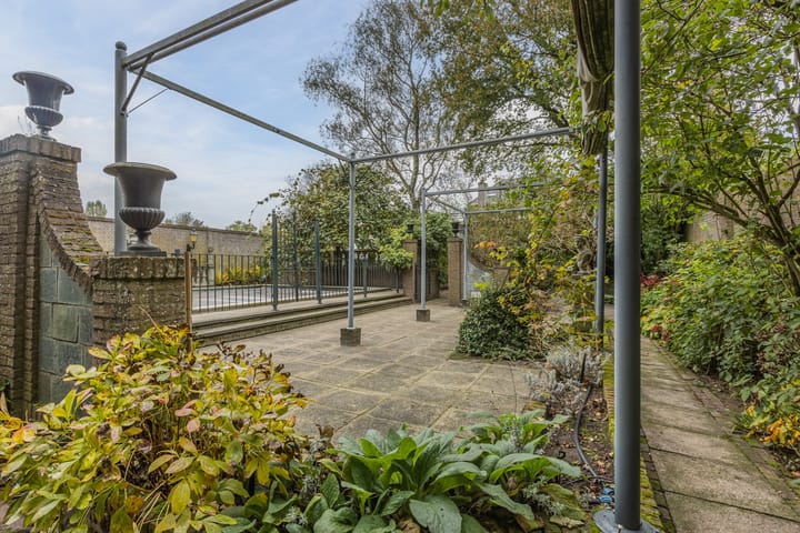 Photo 6 of Benedenkerkstraat 83