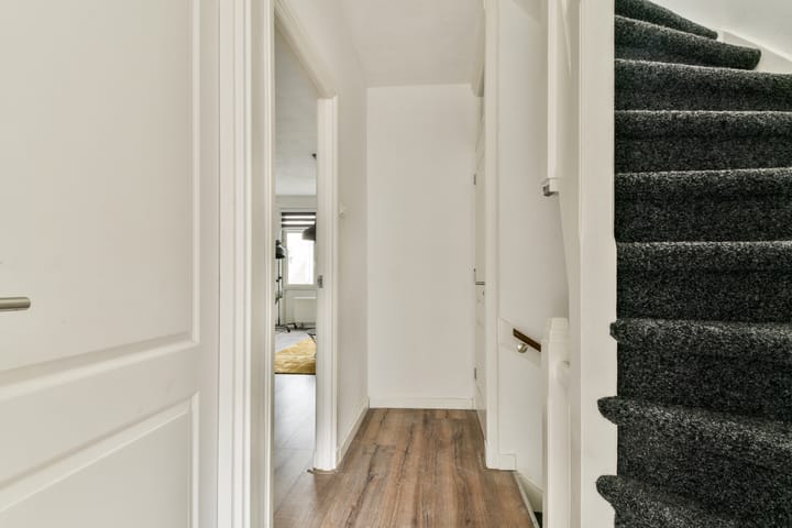 Foto 8 van Van Marumstraat 7-B