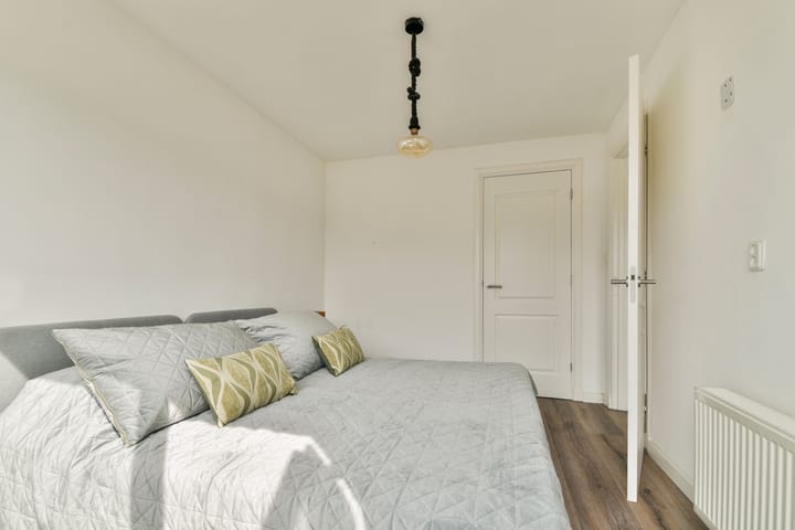 Foto 22 van Van Marumstraat 7-B