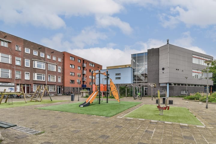 Foto 29 van Van Marumstraat 7-B