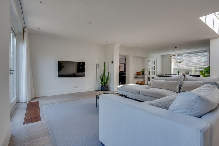 Foto 15 van van Immerseelstraat 21