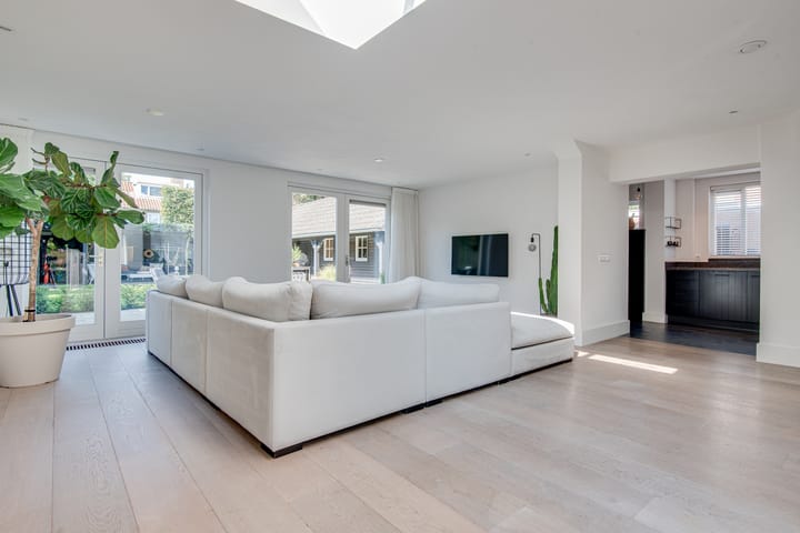 Foto 17 van van Immerseelstraat 21