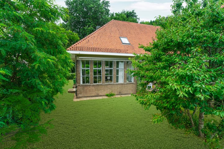 Photo 58 of Braamweg 46