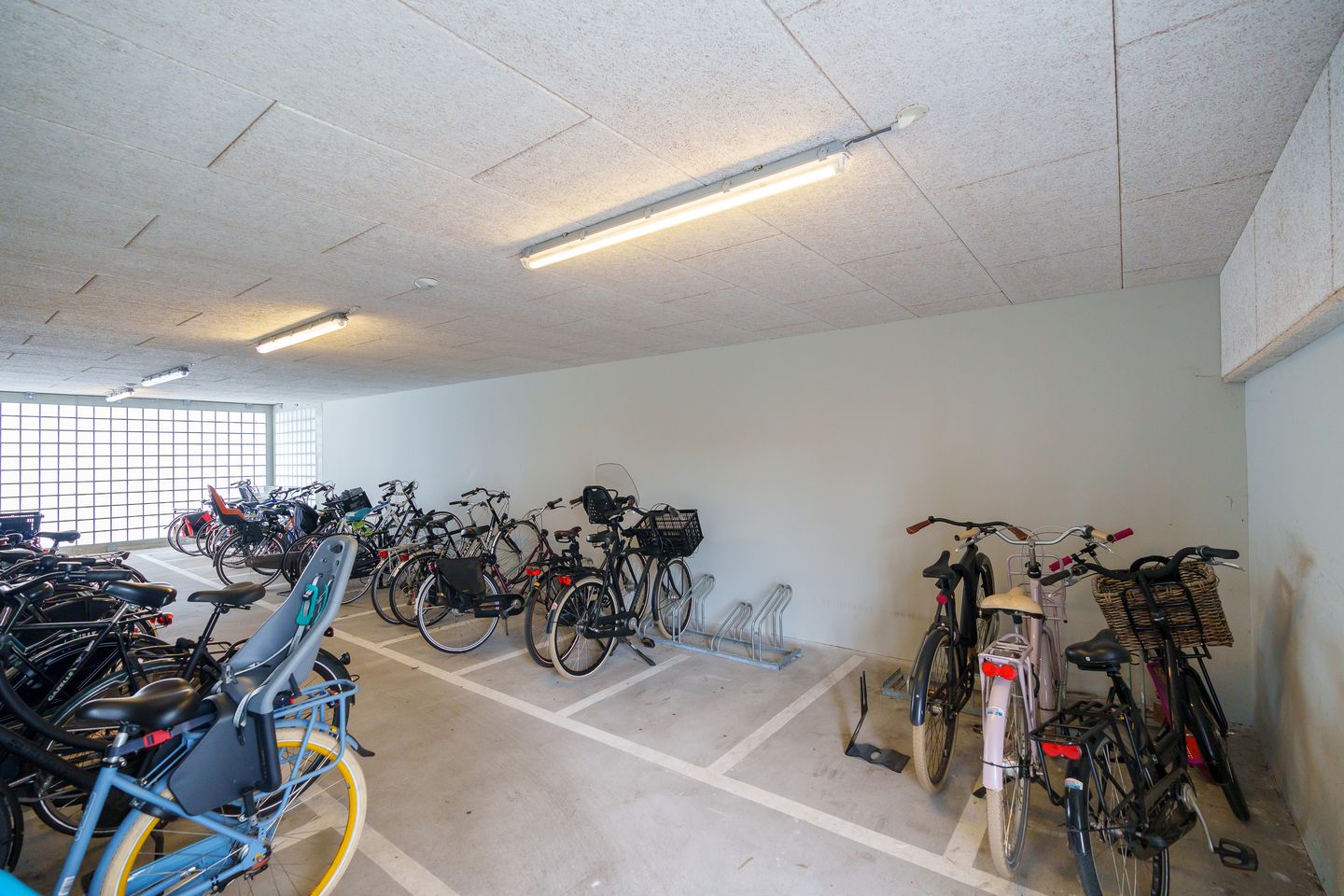 Foto 35 van Royaards van den Hamkade 215