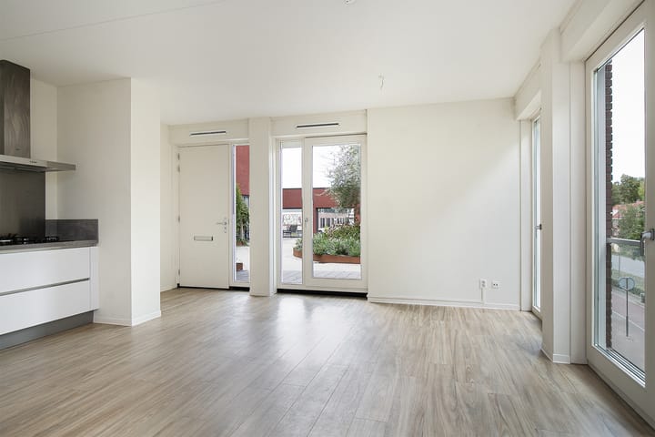 Foto 4 van Lariksplaats 13