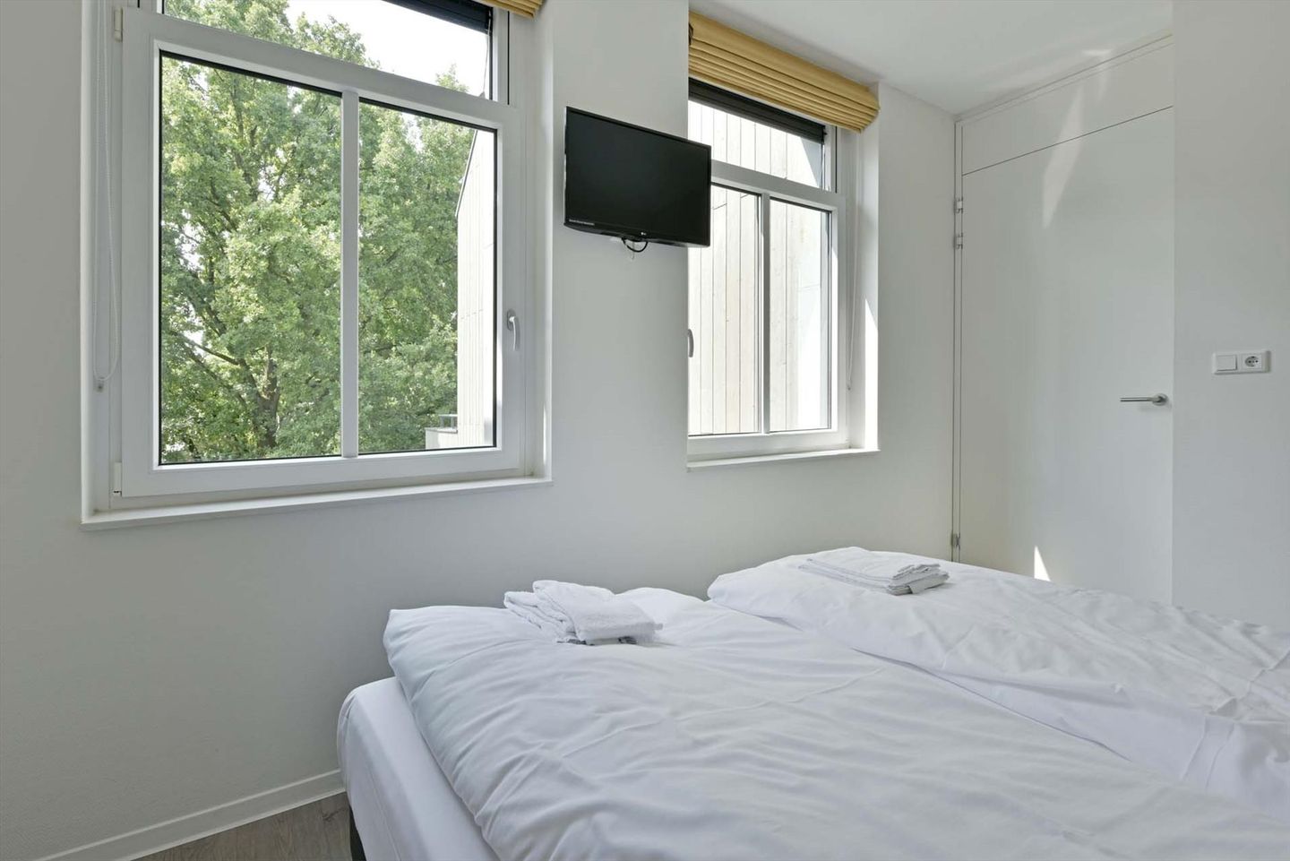 Photo 14 of Het Wilhelmus 15-K