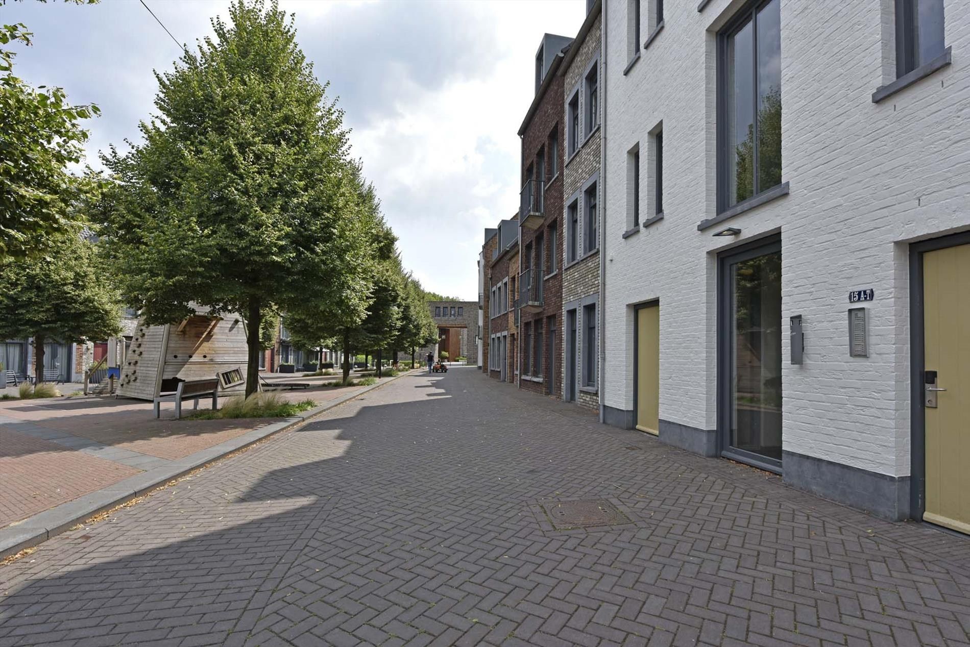 Photo 27 of Het Wilhelmus 15-K