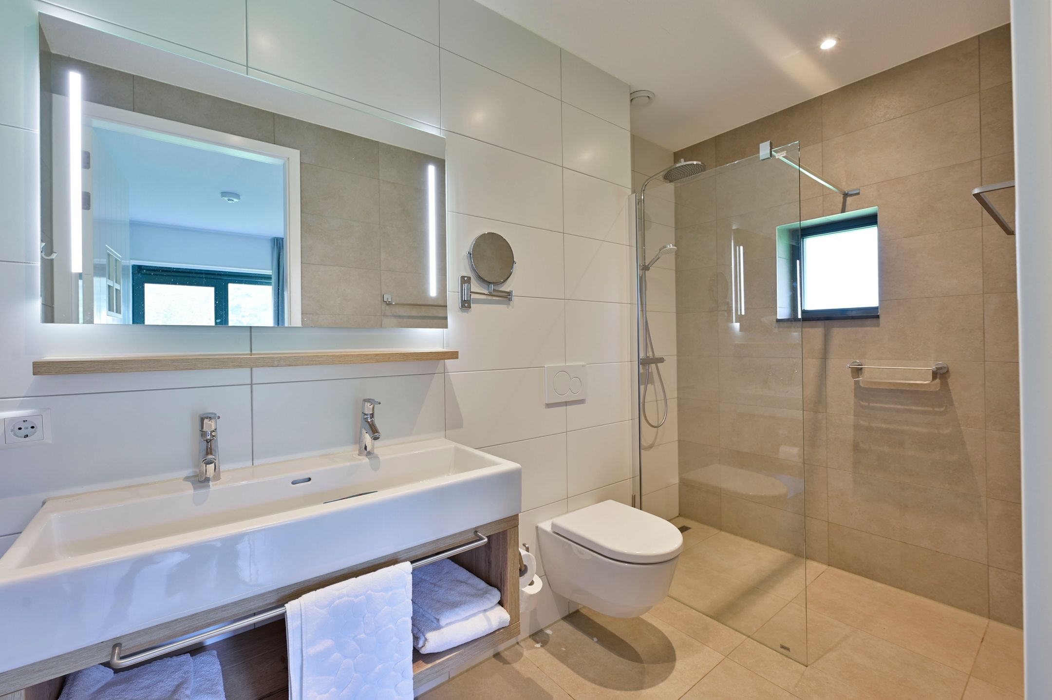 Foto 12 van Valtherweg 36-414